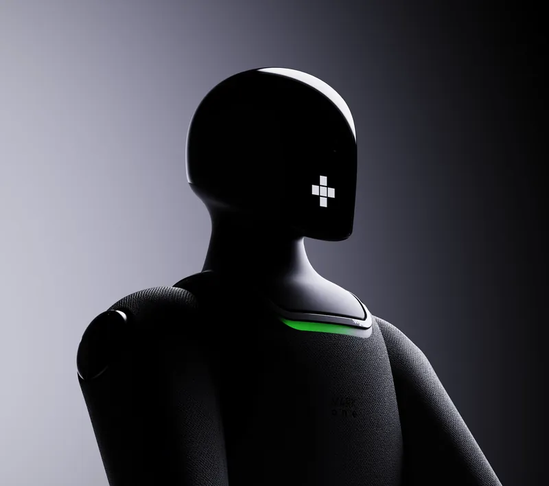 The MARK One head with its cross-shaped display, close up
